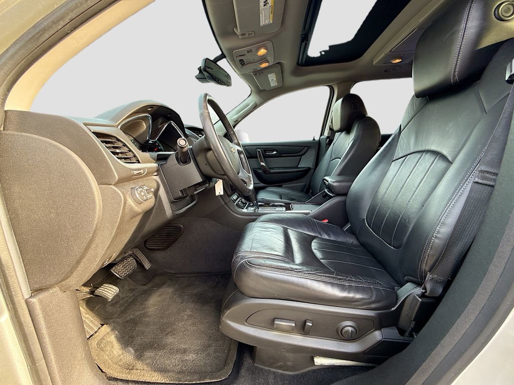 Used 2015 Chevrolet Traverse LTZ image 23