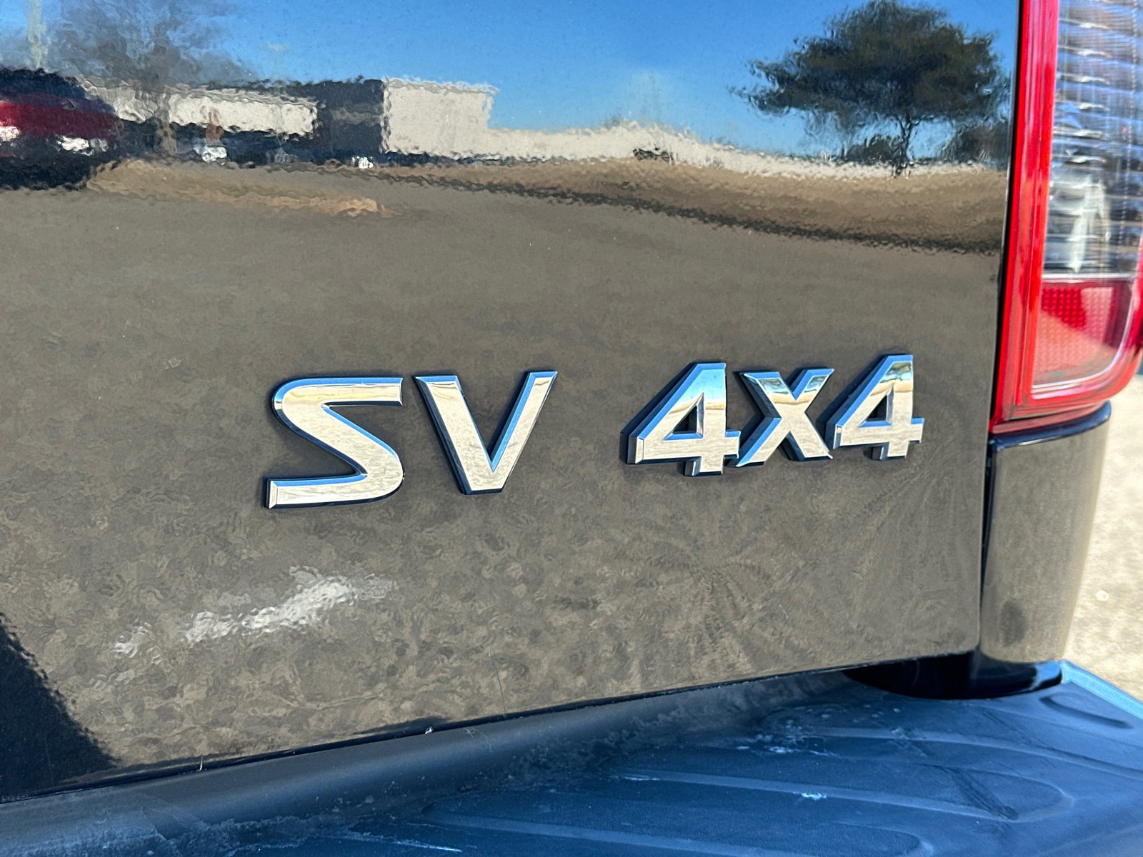 Certified 2021 Nissan Frontier SV image 17