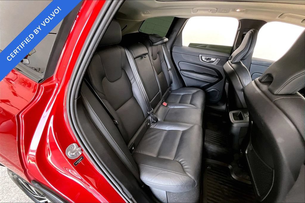 Certified 2024 Volvo XC60 B5 Plus w/ Protection Package Premier AWD/4WD image 35