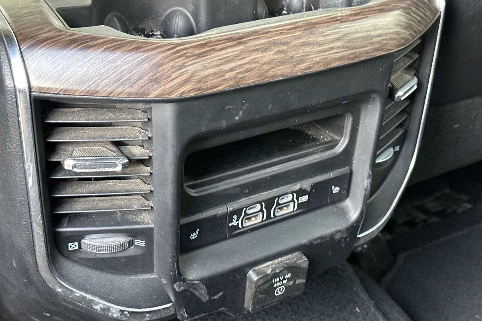 Used 2019 RAM 2500 Laramie AWD/4WD image 42