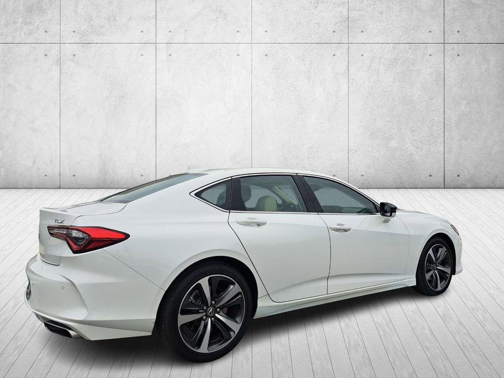 Used 2025 Acura TLX w/ Technology Package image 4