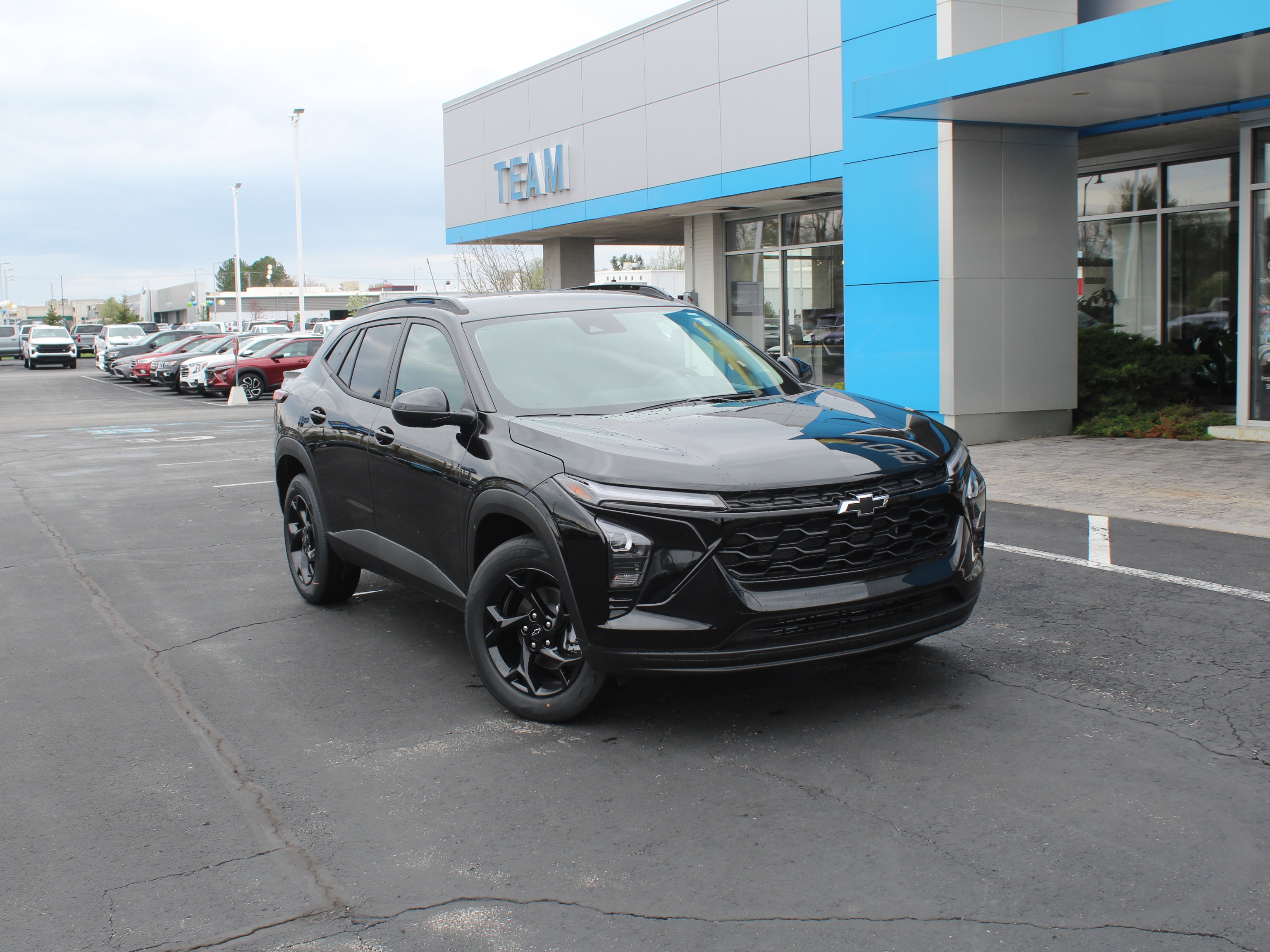 New 2026 Chevrolet Trax LT image 2