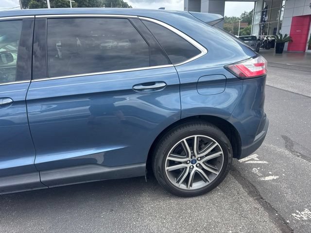 Used 2019 Ford Edge Titanium FWD image 7