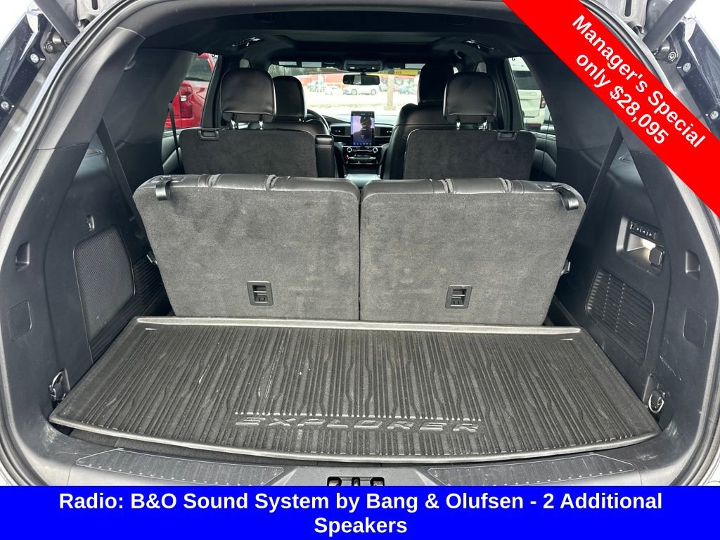 Used 2022 Ford Explorer ST w/ Equipment Group 401A image 11