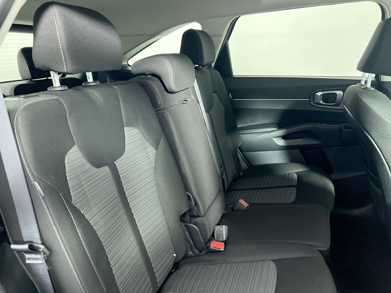 New 2026 Kia Sorento LX FWD image 22