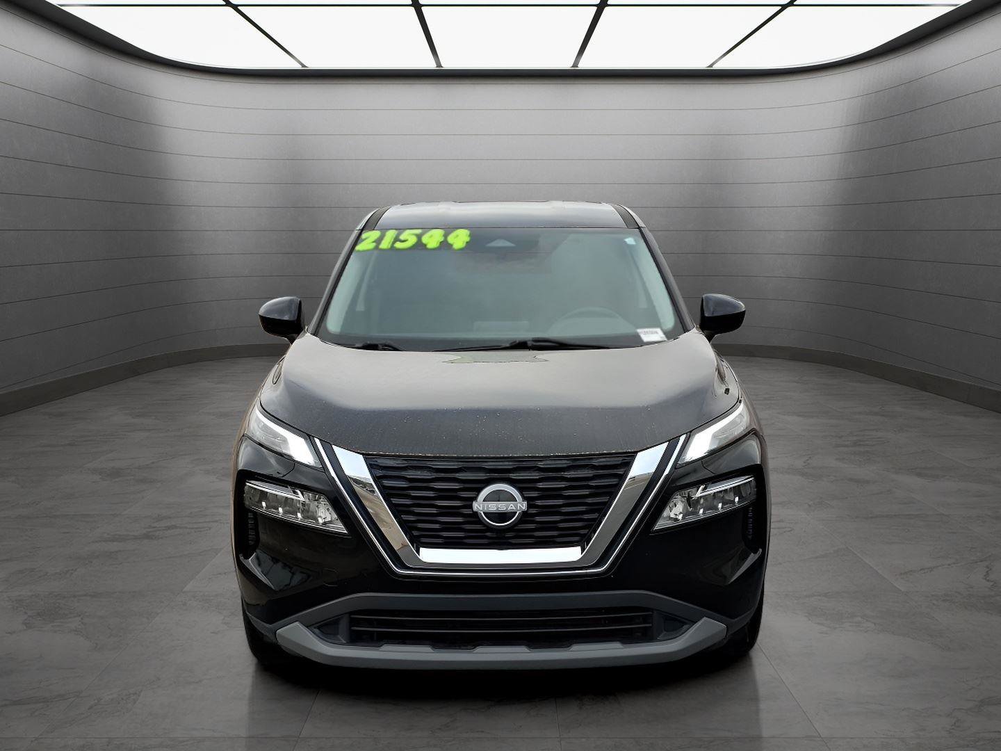 Used 2023 Nissan Rogue SV image 8