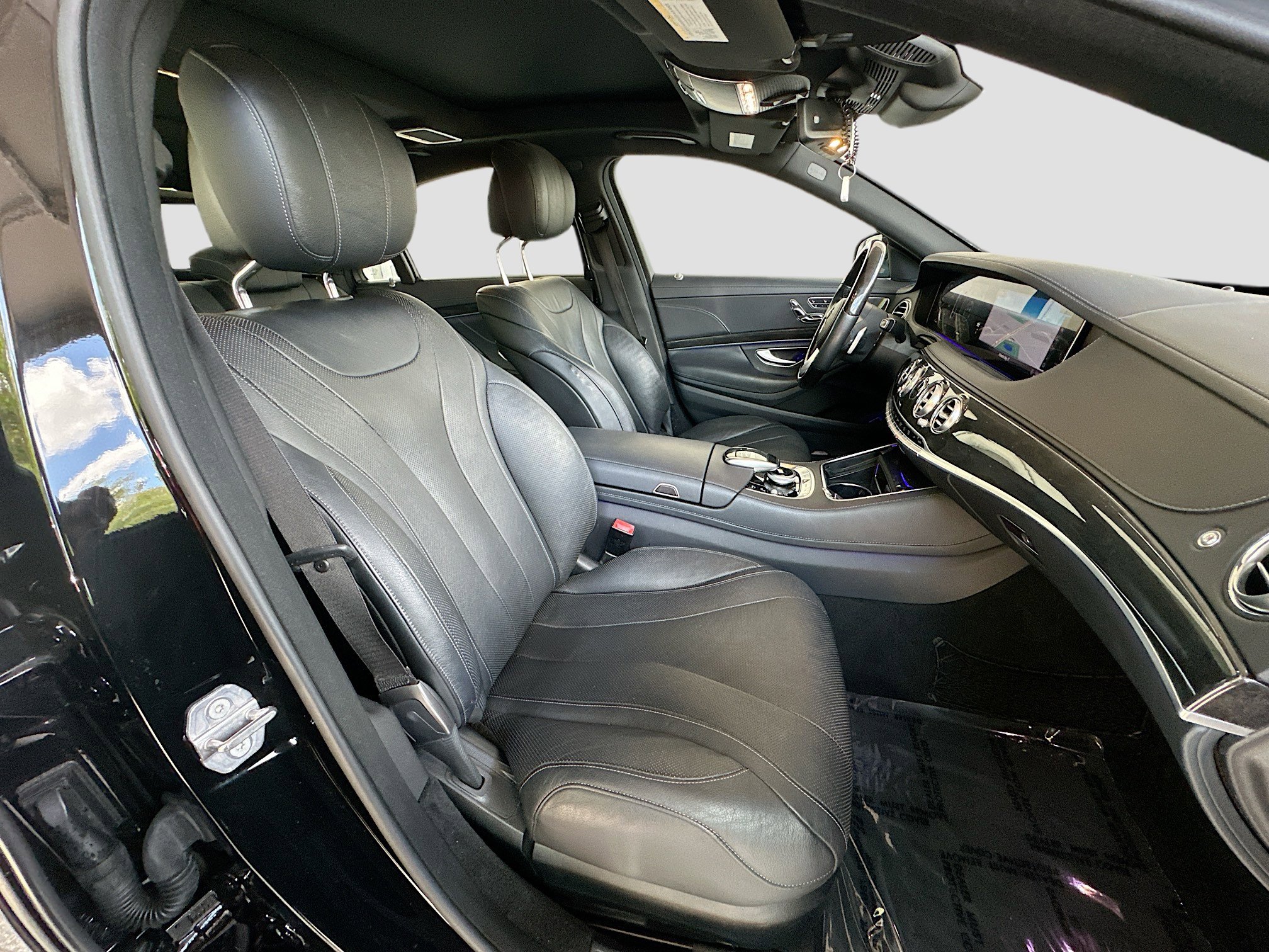 Used 2020 Mercedes-Benz S 450 Sedan image 30