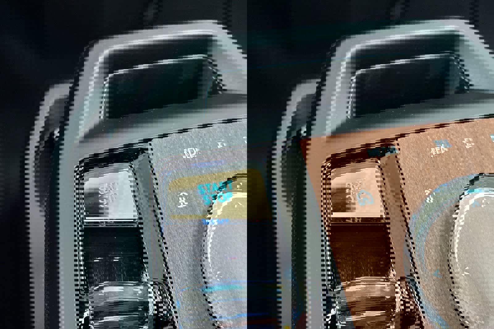 Used 2023 BMW iX xDrive50 w/ Premium Package image 22