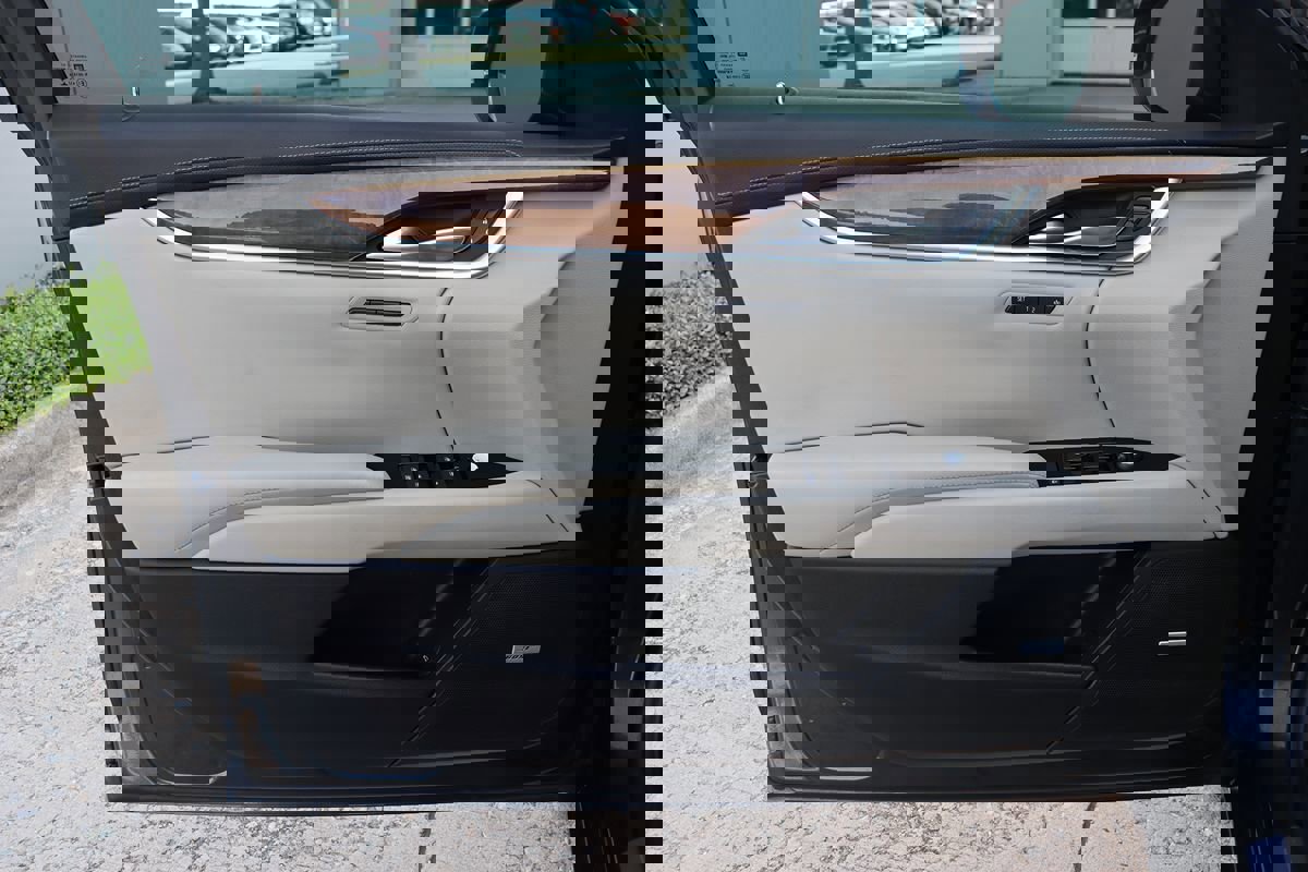 Used 2019 Cadillac XTS Luxury image 42