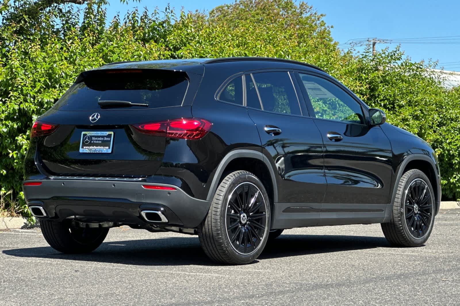 Certified 2026 Mercedes-Benz GLA 250 4MATIC image 3