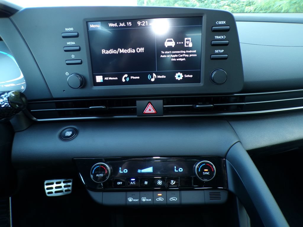New 2026 Hyundai Elantra Sport FWD image 23
