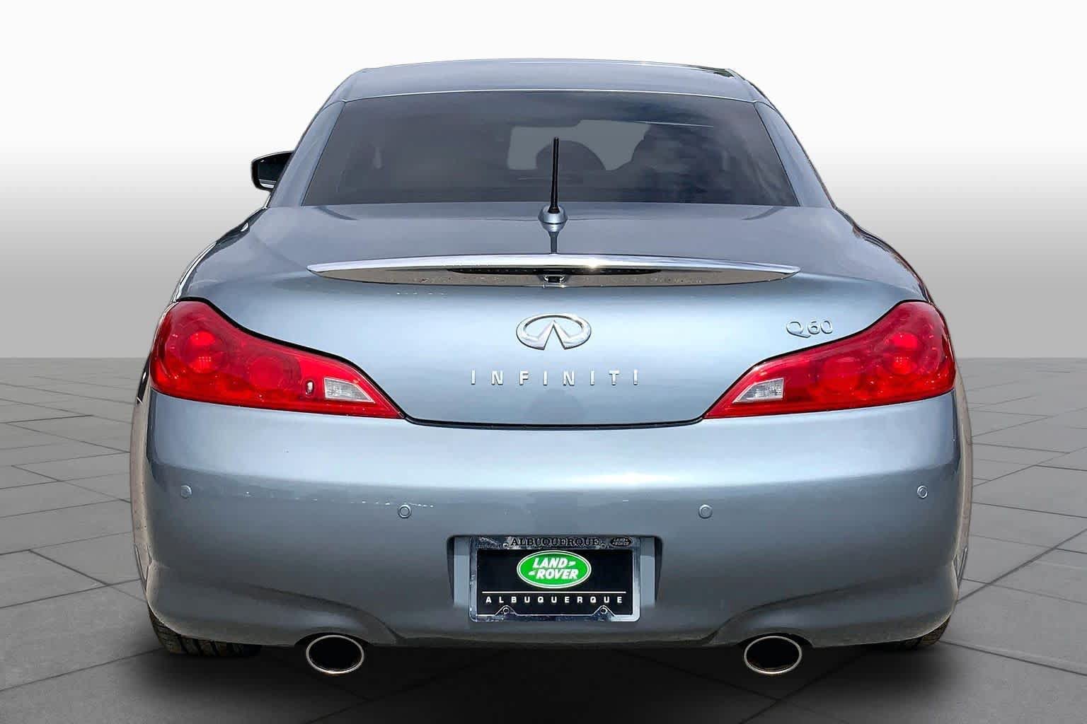 Used 2015 INFINITI Q60 Convertible w/ Premium Package RWD image 5