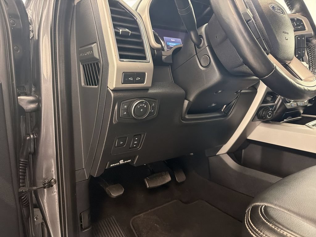 Used 2021 Ford F250 Lariat AWD/4WD image 18