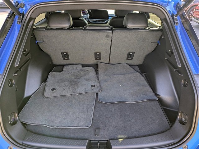 Used 2025 Chevrolet Equinox EV LT w/ Convenience Package image 12