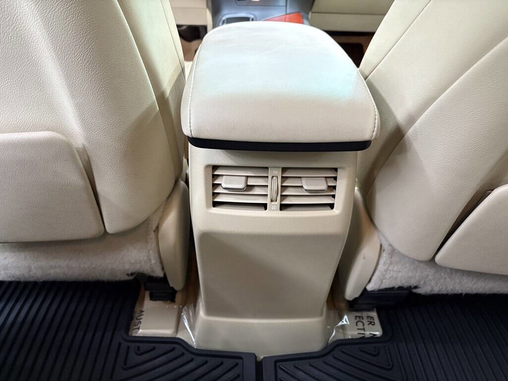 Used 2011 Lexus RX 350 AWD image 13