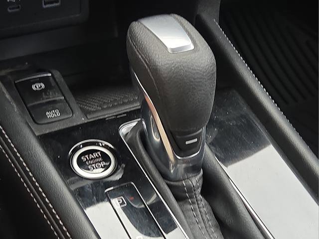 Used 2023 Nissan Kicks SR w/ Interior Electronics Package image 29