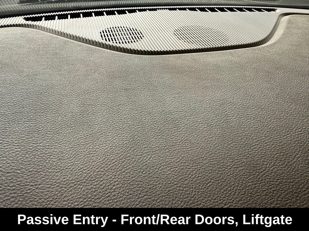 New 2026 Jeep Grand Cherokee Limited Reserve image 10