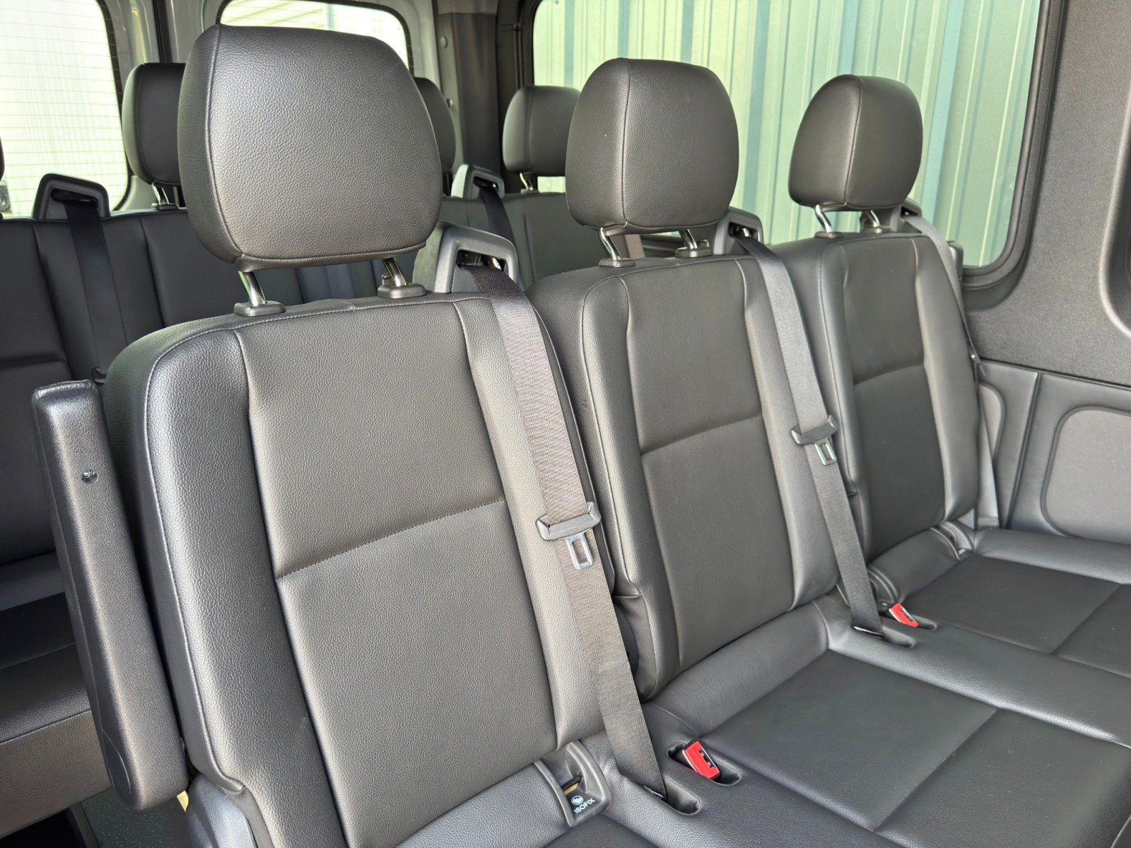 Used 2022 Mercedes-Benz Sprinter 1500 image 36