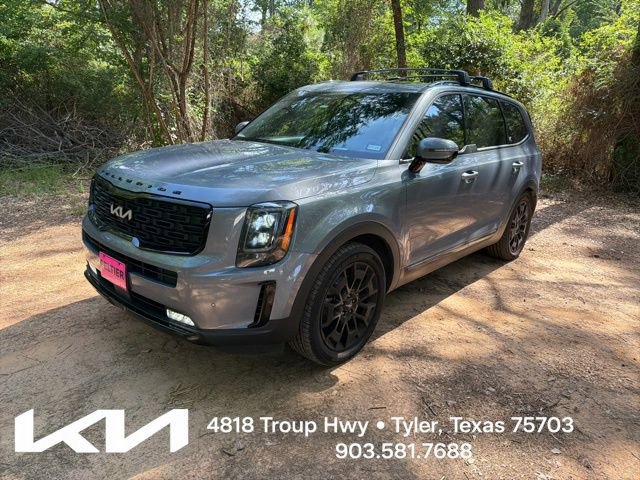 Used 2022 Kia Telluride SX w/ SX Prestige Package AWD/4WD image 3
