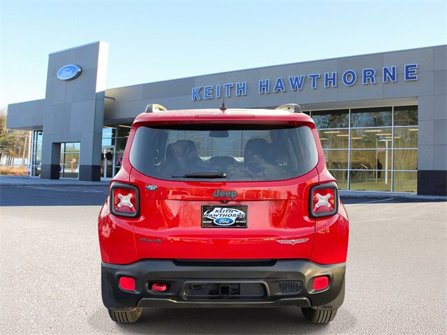 Used 2016 Jeep Renegade Trailhawk w/ Safety & Security Group image 5