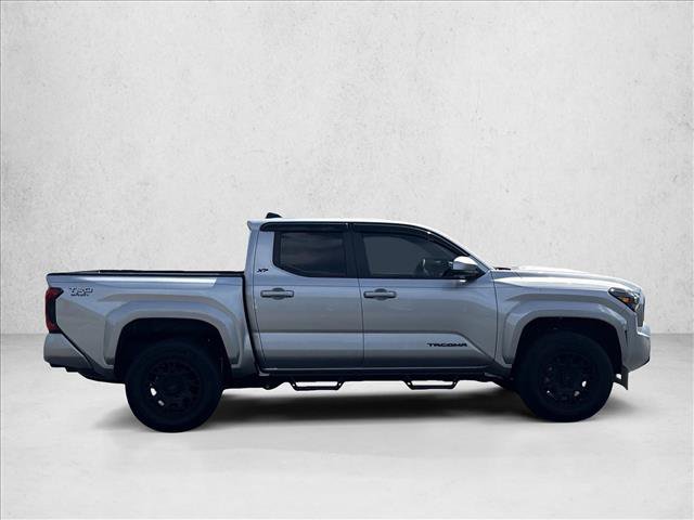 Used 2024 Toyota Tacoma TRD Sport RWD image 4