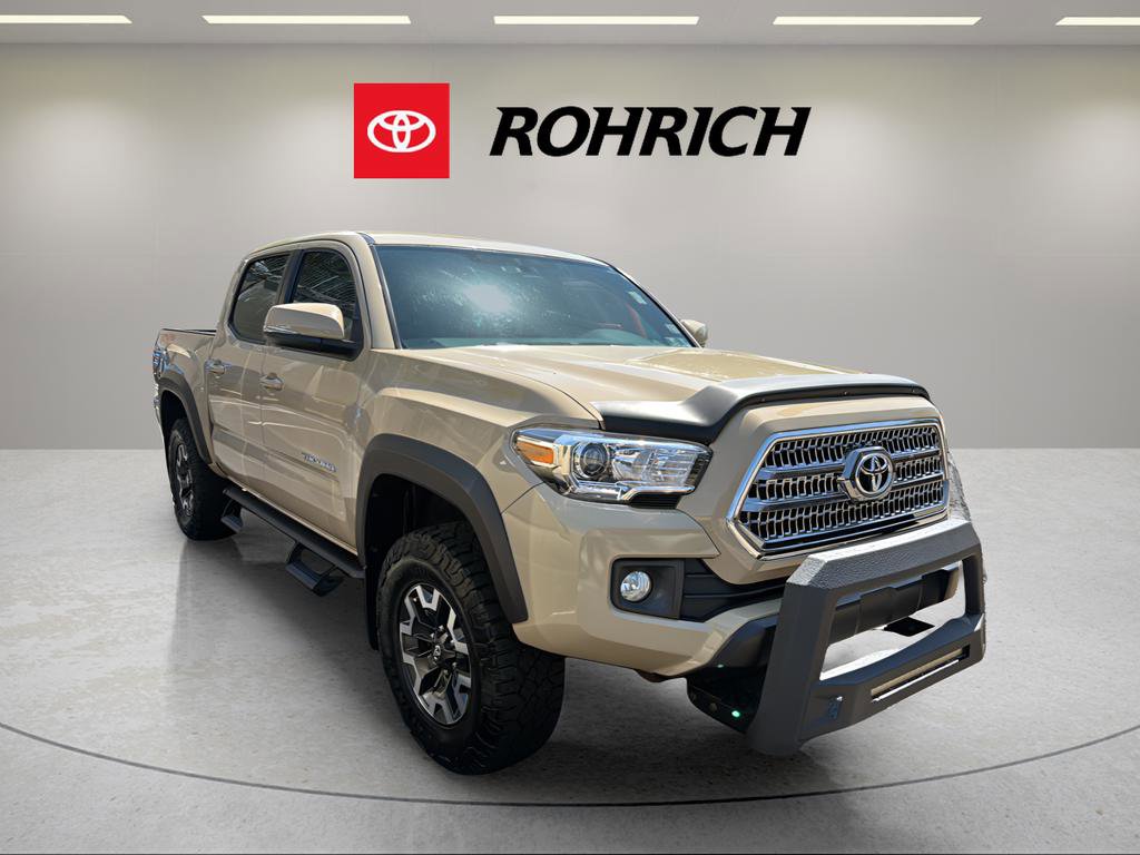 Used 2017 Toyota Tacoma TRD Off-Road w/ Tow Package (A/T)