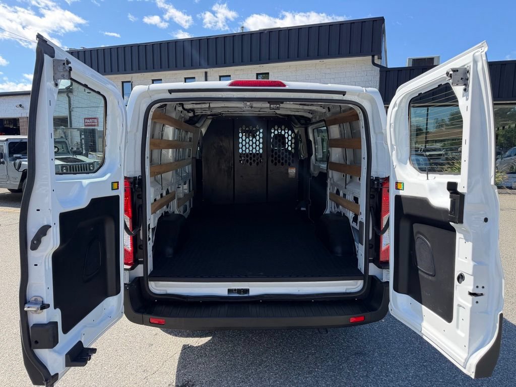 Used 2025 Ford Transit 250 Low Roof w/ Exterior Upgrade Package RWD image 14