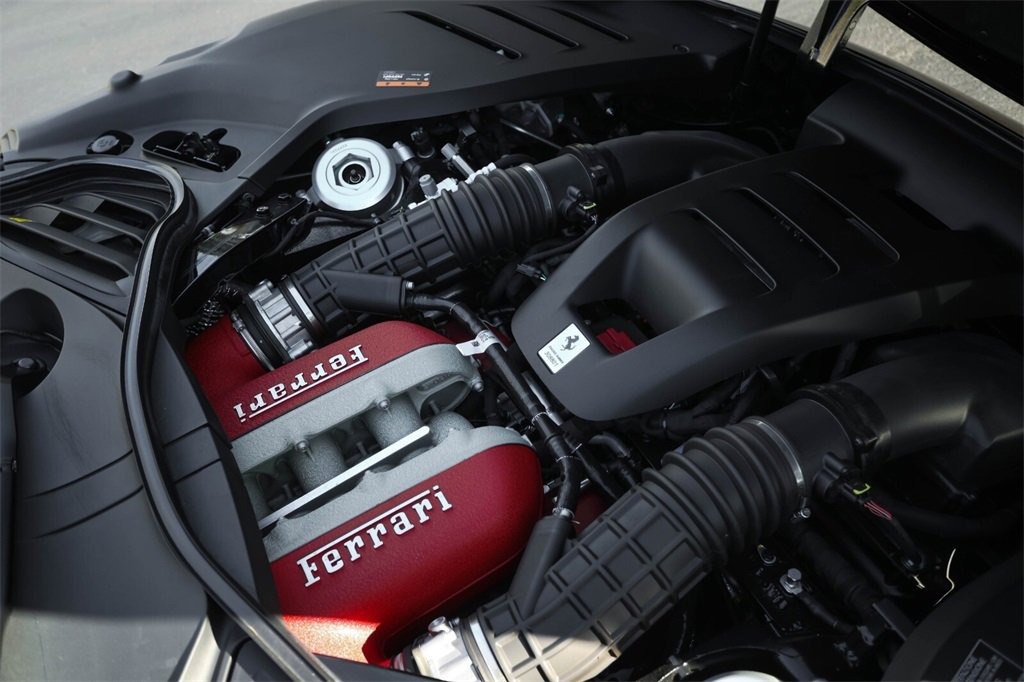 Certified 2024 Ferrari Purosangue Base image 20