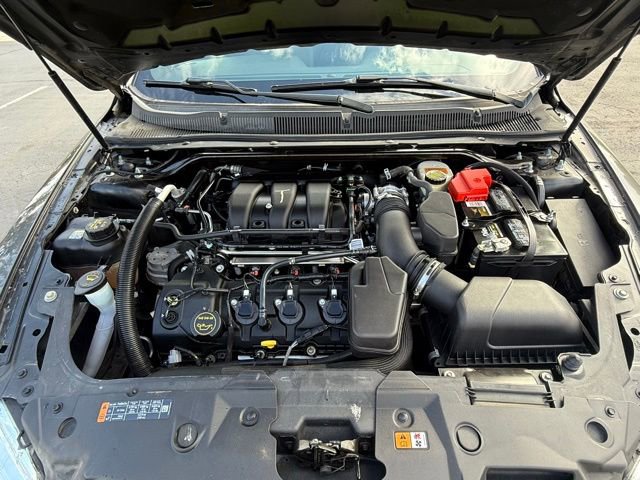 Used 2017 Ford Taurus SEL image 22