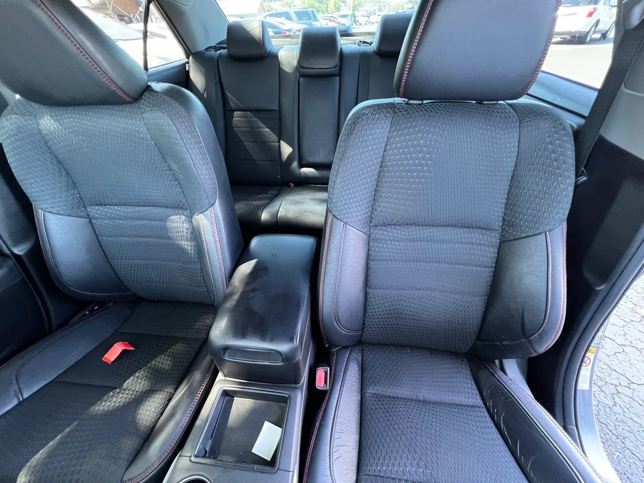 Used 2015 Toyota Camry SE FWD image 15