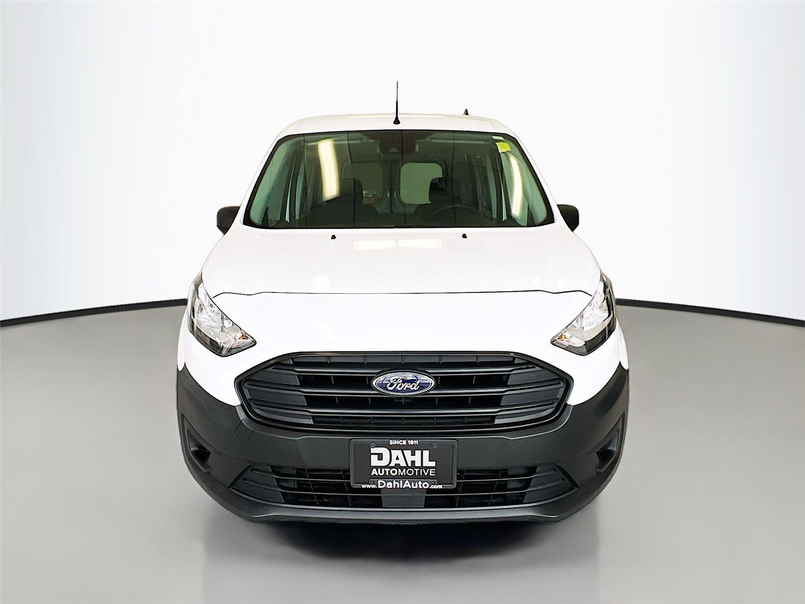 Used 2023 Ford Transit Connect XL image 3