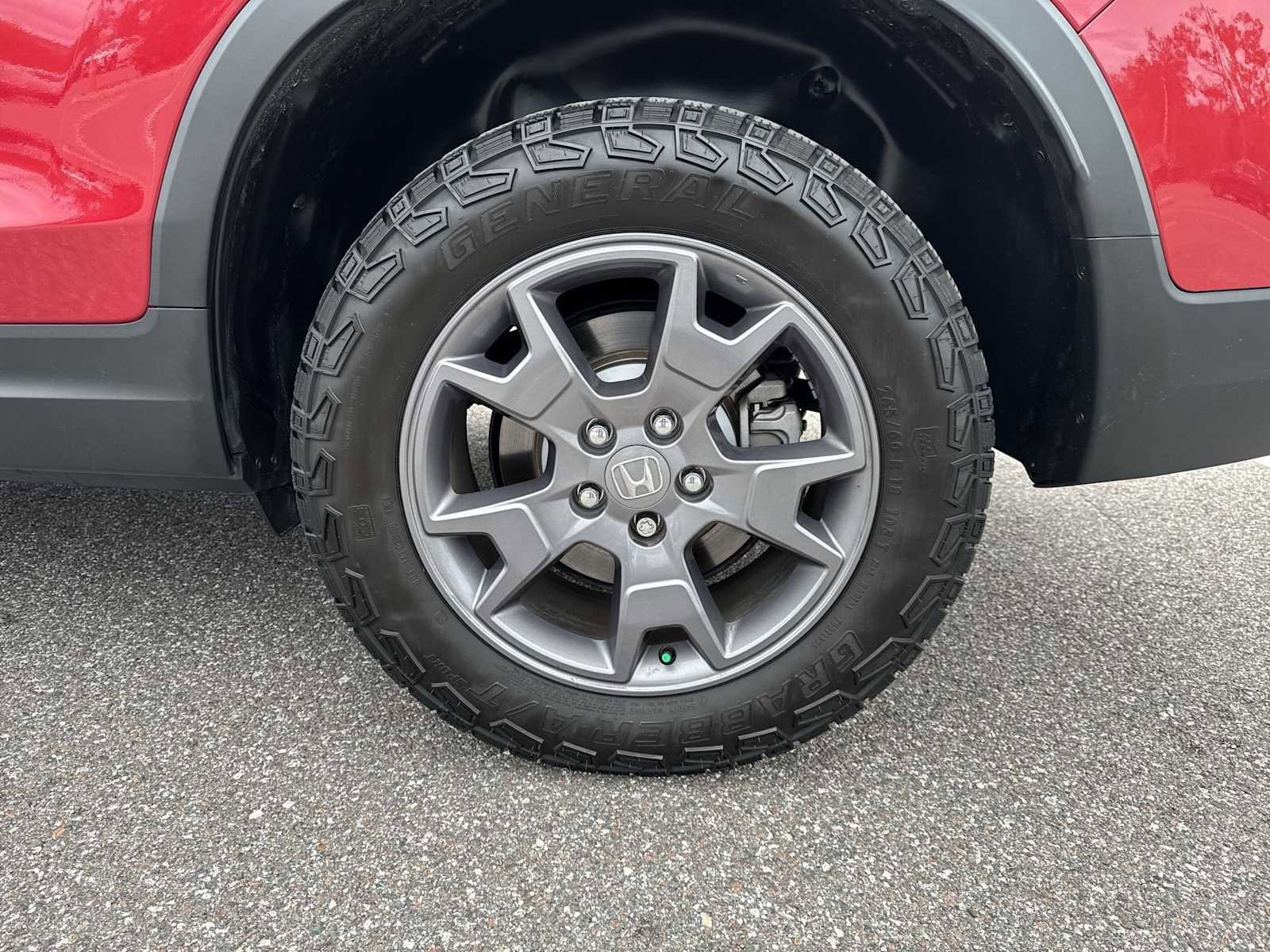 Used 2024 Honda Passport TrailSport image 12