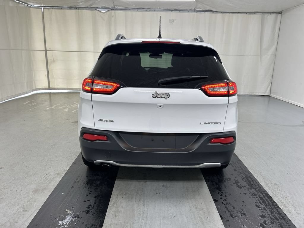 Used 2017 Jeep Cherokee Limited AWD/4WD image 21
