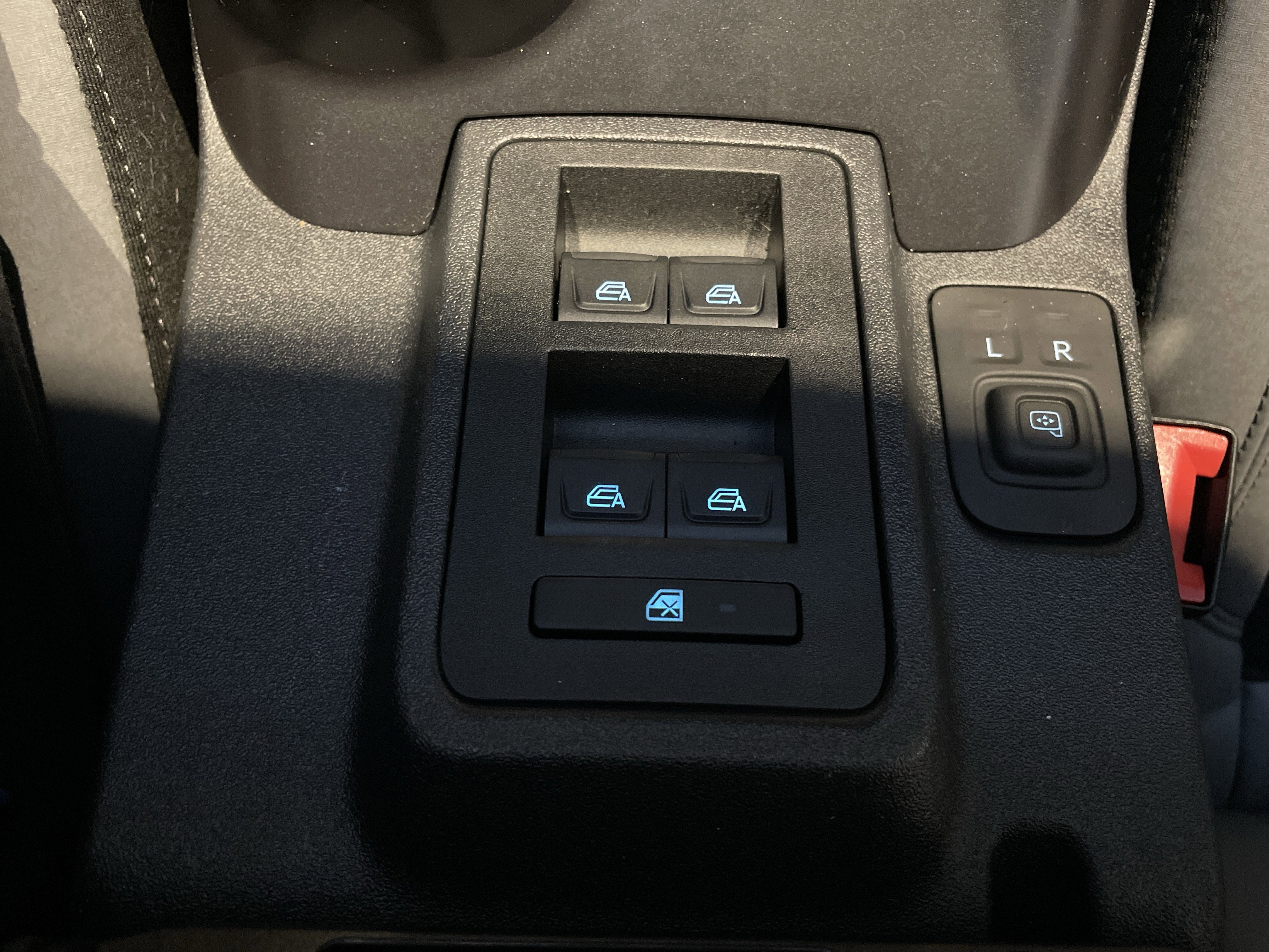 Used 2024 Ford Bronco Black Diamond image 31