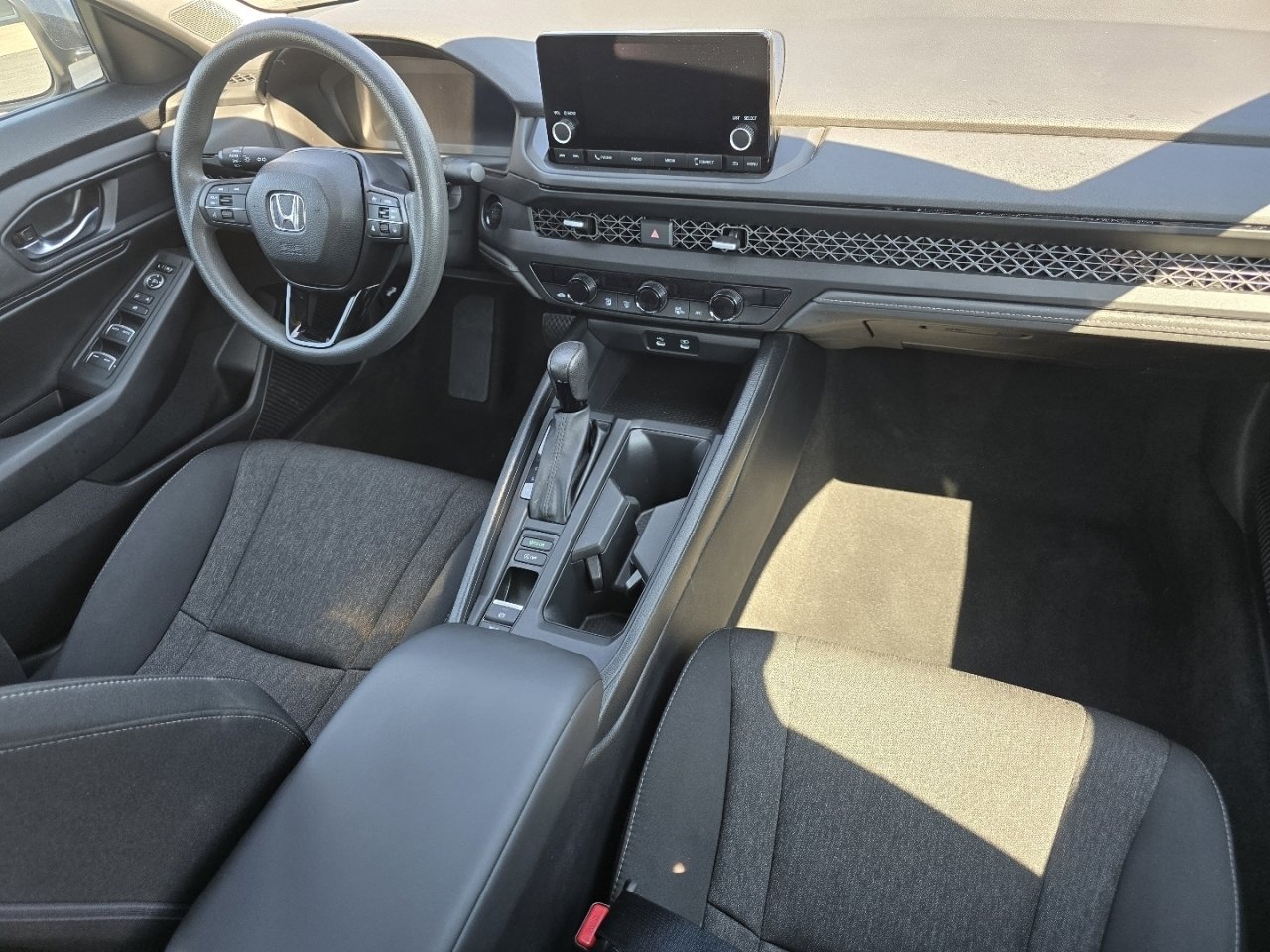 Used 2024 Honda Accord EX image 21