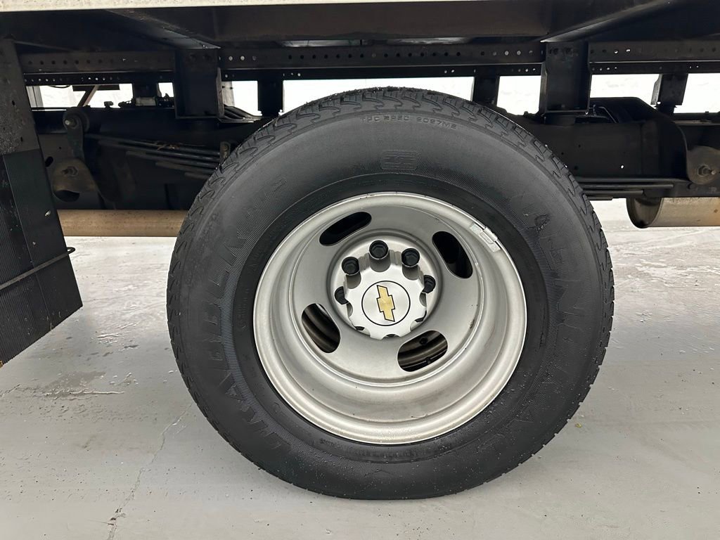 Used 2022 Chevrolet Express 3500 w/ Power Convenience Package image 47
