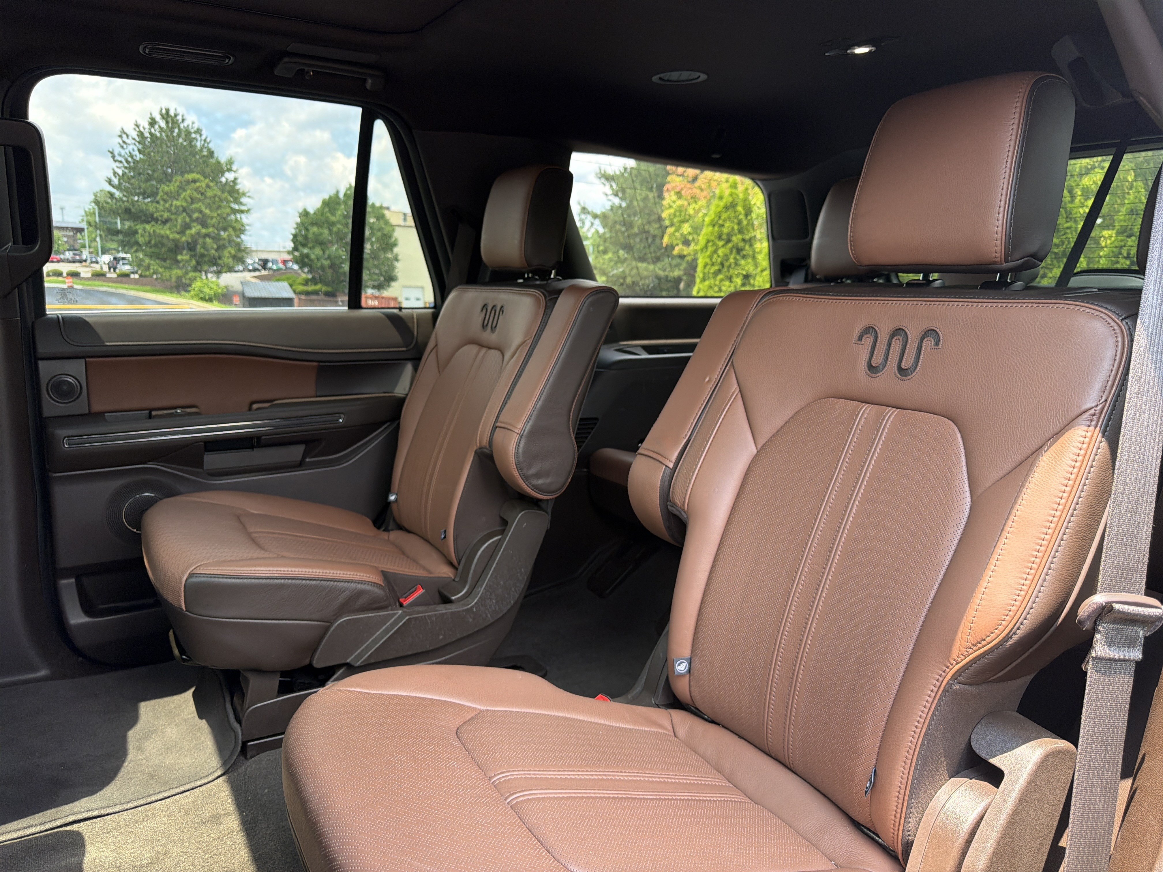 Used 2023 Ford Expedition King Ranch AWD/4WD image 9