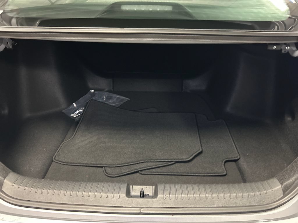Used 2025 Honda Accord LX image 22