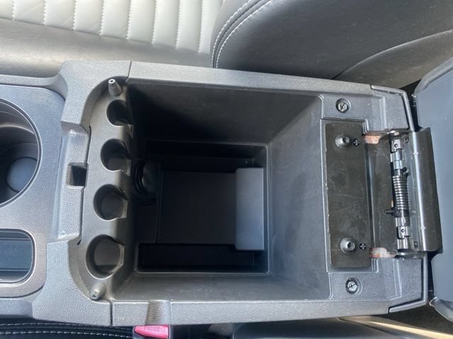 Used 2009 Dodge Challenger R/T RWD image 25