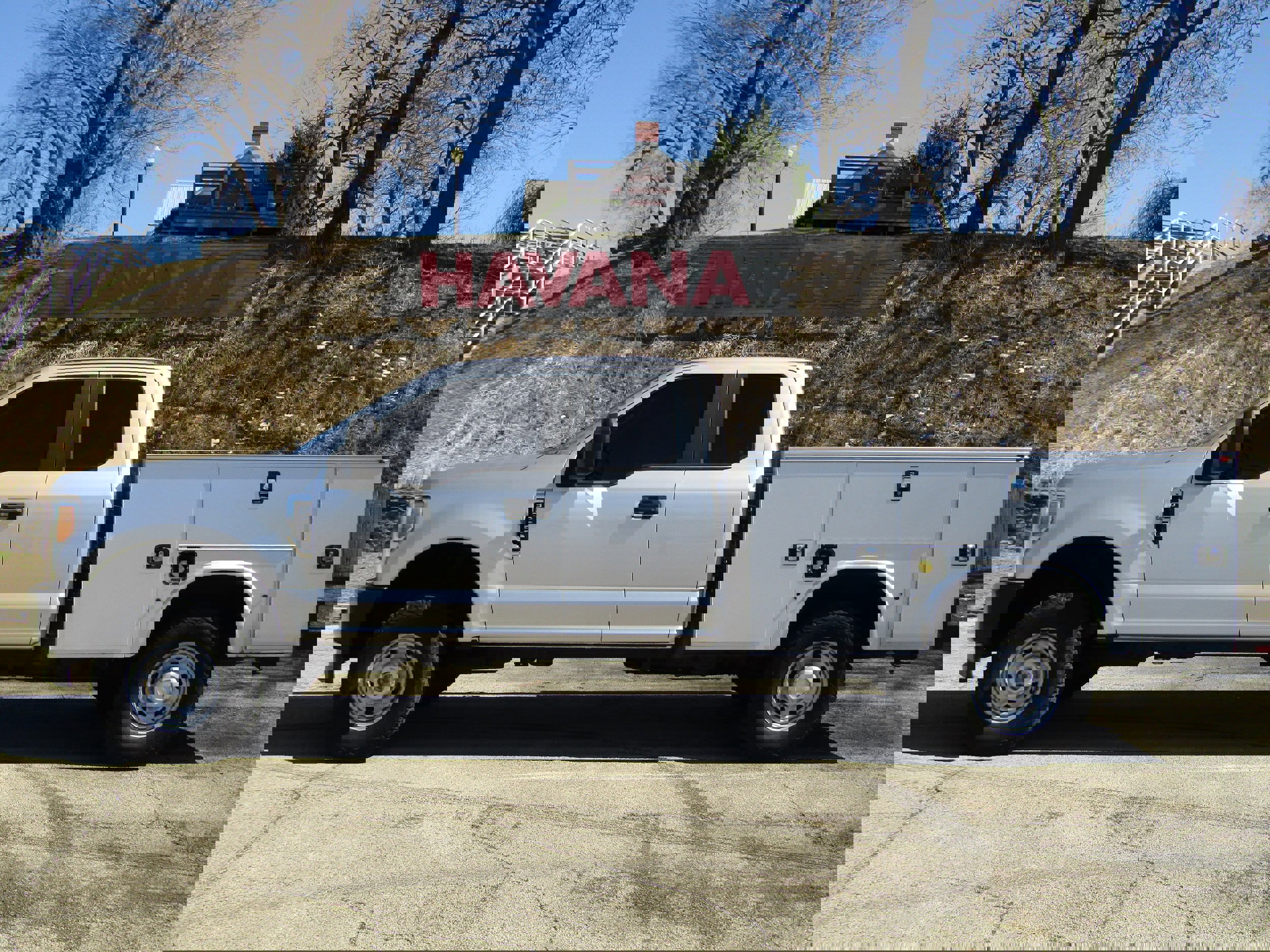 Used 2017 Ford F250 XL image 1