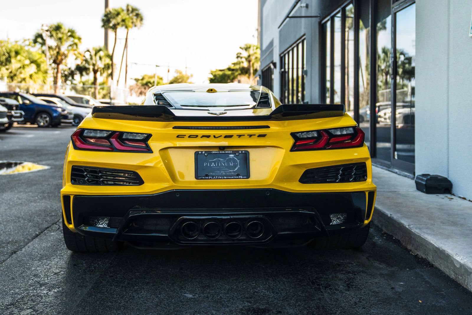 Used 2025 Chevrolet Corvette Z06 RWD image 13
