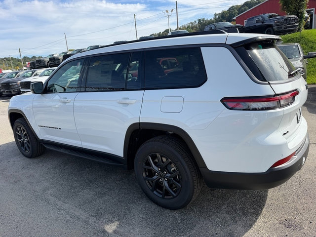 New 2027 Jeep Grand Cherokee L 4WD image 3