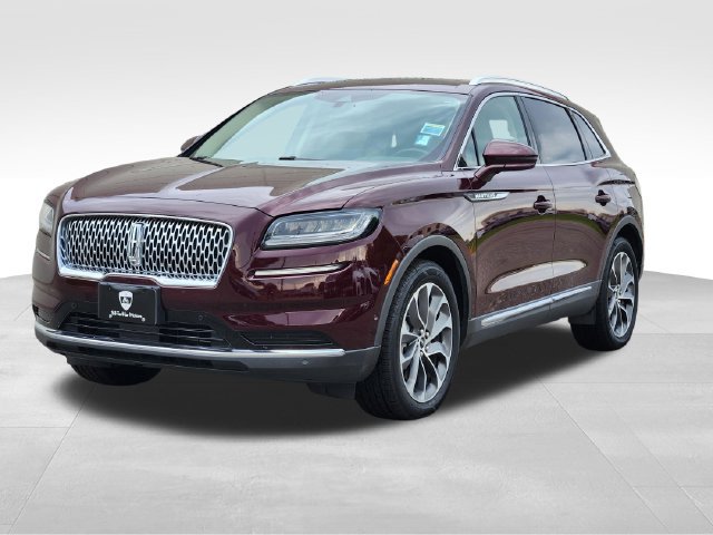 Certified 2023 Lincoln Nautilus Reserve w/ Equipment Group 201A AWD/4WD image 4