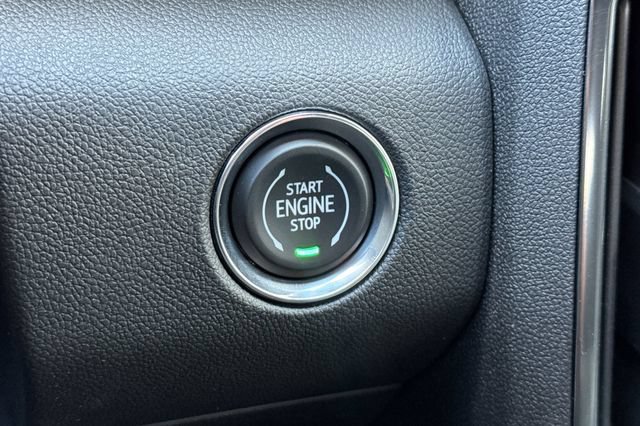 Used 2026 GMC Acadia AT4 AWD/4WD image 23