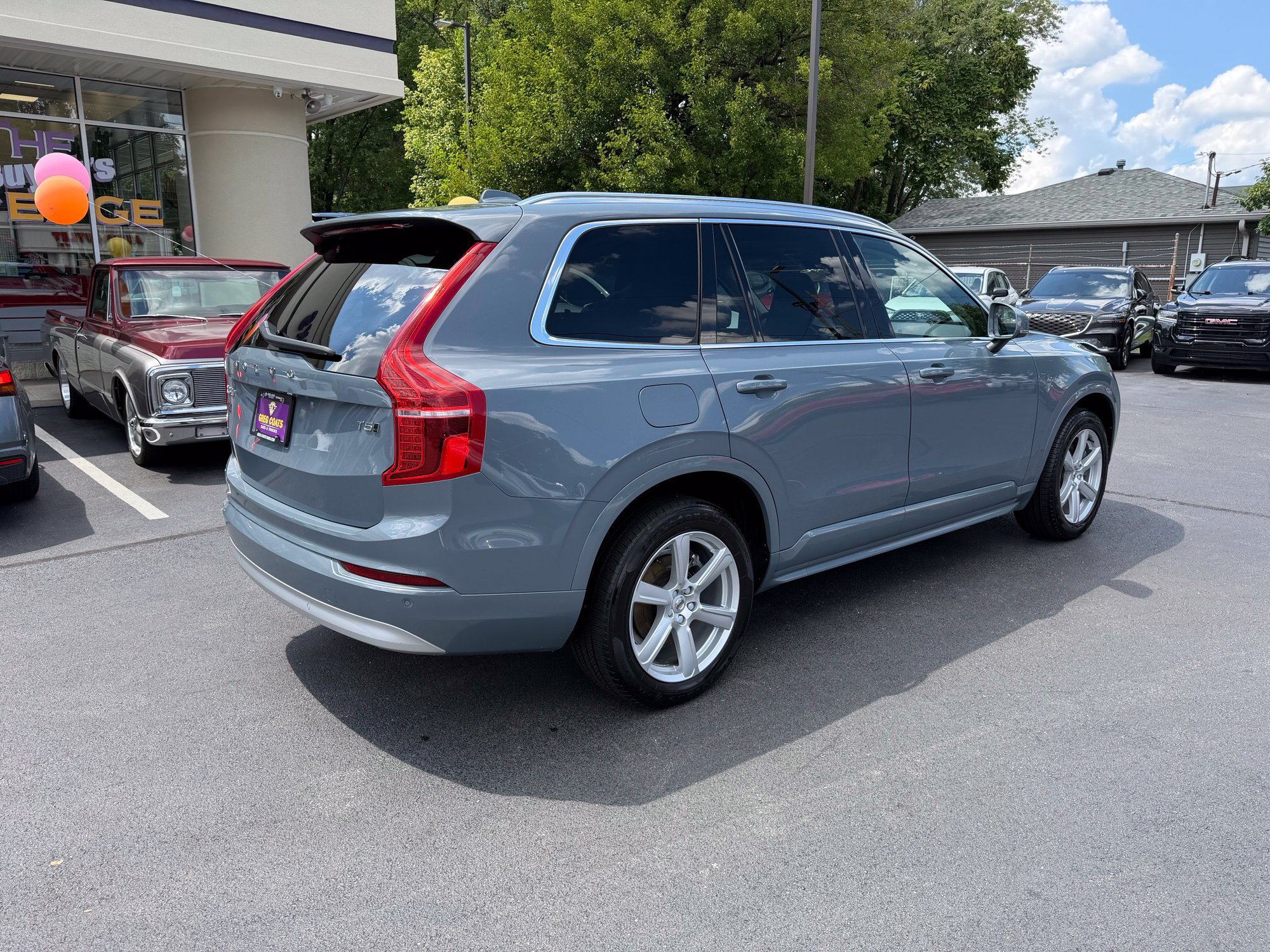 Used 2022 Volvo XC90 T5 Momentum AWD/4WD image 6