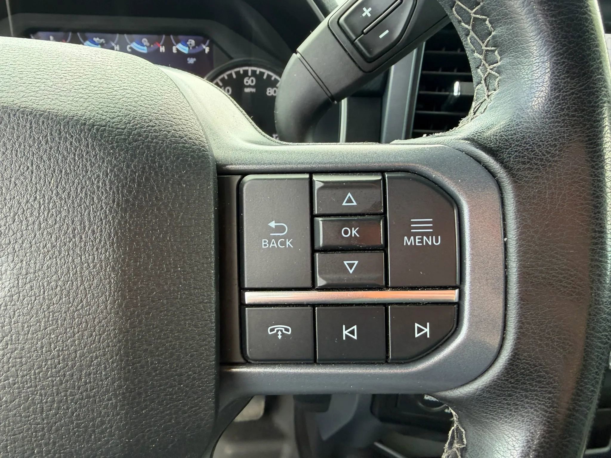 Used 2023 Ford F150 XLT w/ Equipment Group 301A Mid AWD/4WD image 17