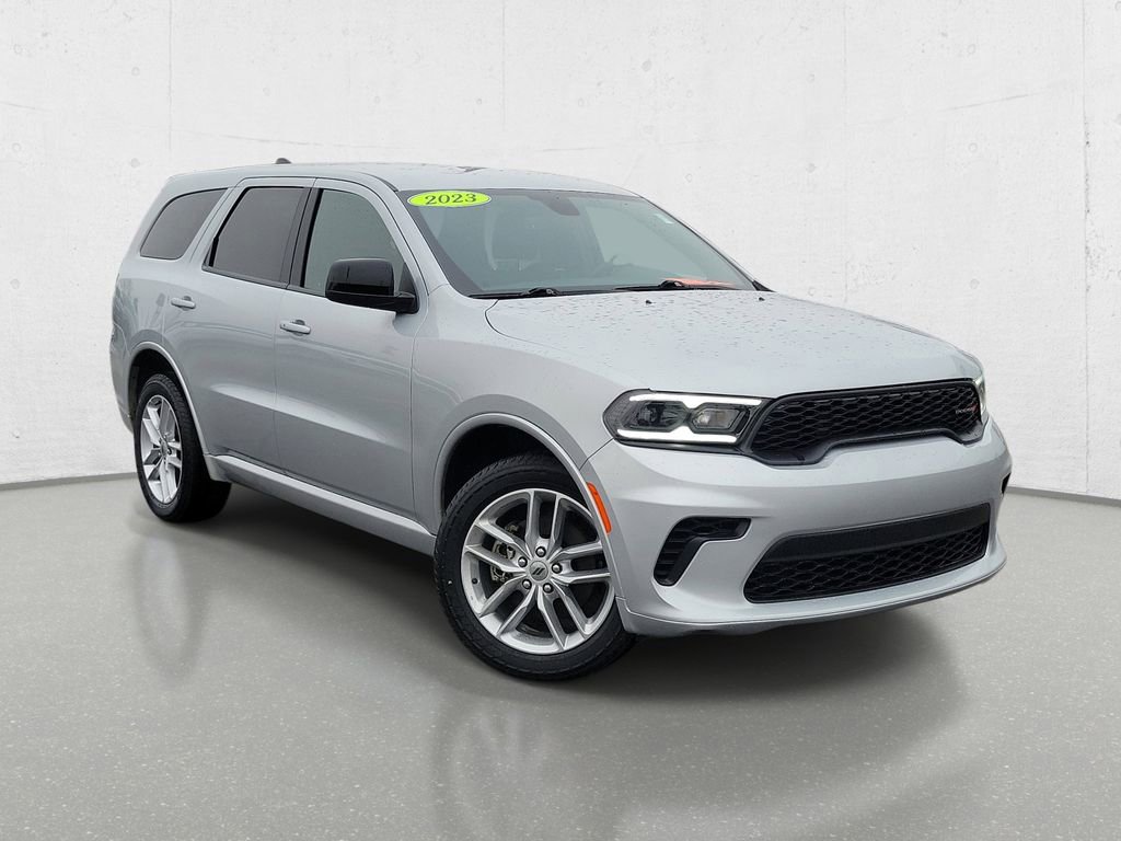 Used 2023 Dodge Durango GT image 2