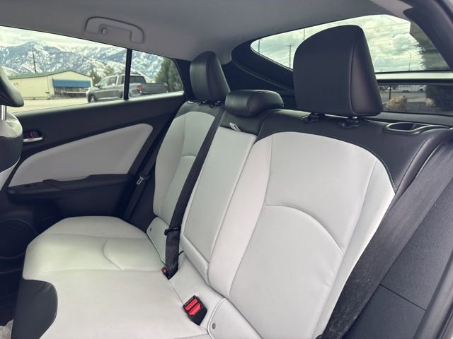 Used 2022 Toyota Prius XLE image 20