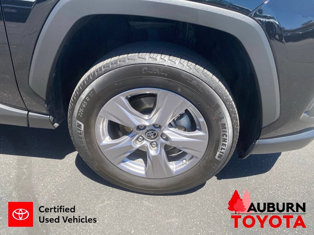 Certified 2024 Toyota RAV4 LE AWD/4WD image 11