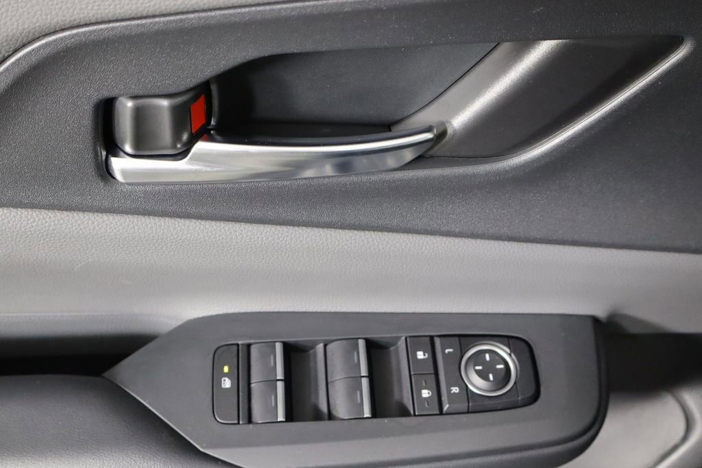 Used 2025 Toyota Prius XLE image 22